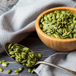 Pumpkin Seed Milk - The Wellnest by HUM Nutrition