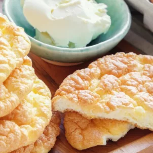 Mounds of cloud bread for healthier mornings