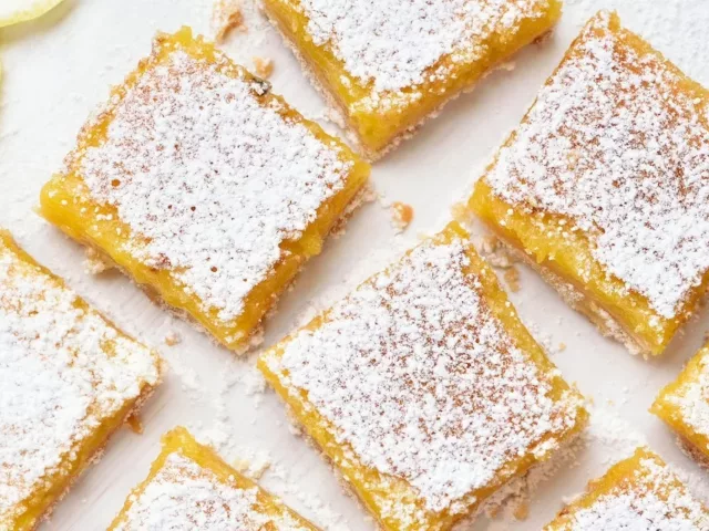 Keto lemon bars with powdered sugar for dessert