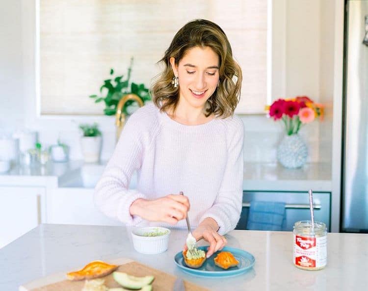 Dietitian Sarah Greenfield preparing food