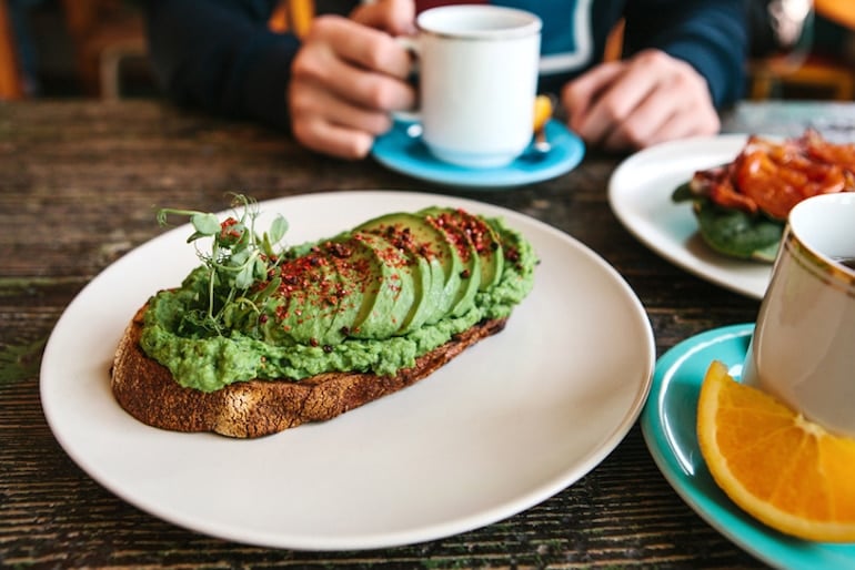 Avocado toast as an example of a healthy fat to eat