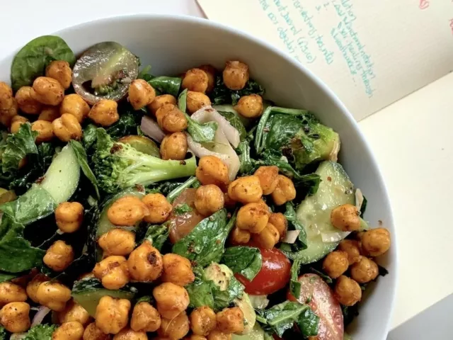 Salad with chickpeas made by nutritional psychologist Uma Naidoo, MD