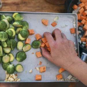 7 Plastic-Free Kitchen Tools For Sustainable Food Prep - Chelsey Amer