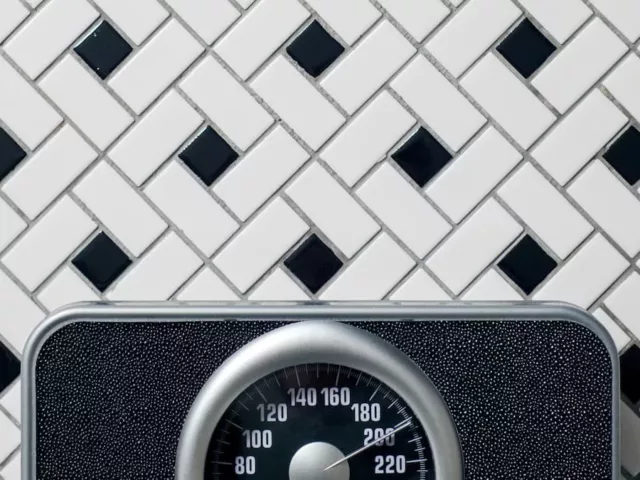 how much weight can you lose in a month scale