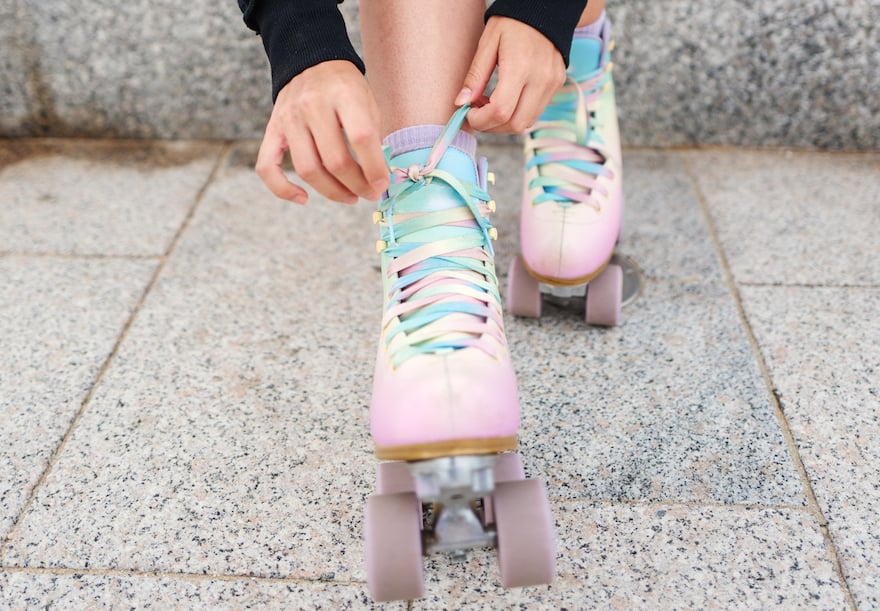 how to roller skate