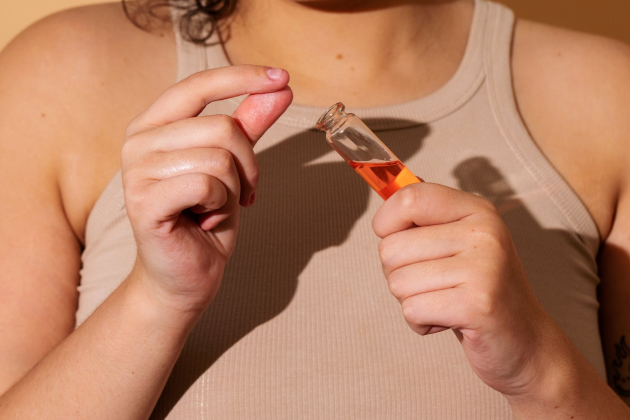 10 PoreClogging Ingredients to Avoid HUM Nutrition Blog