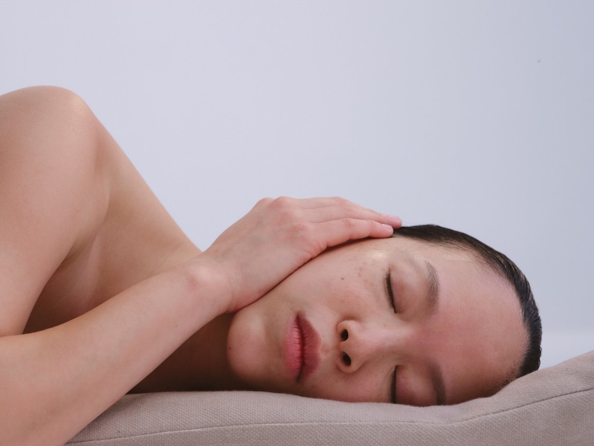 Why Do Your Skin Pores Smell Bad? This May Be The Reason