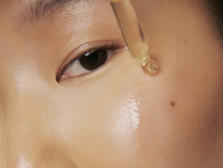 what does retinol do